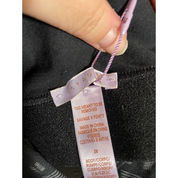 NWT Savage X Fenty Bralette 3X Black Grey Logo Band Wireless Plus Size Lingerie - Picture 7 of 10